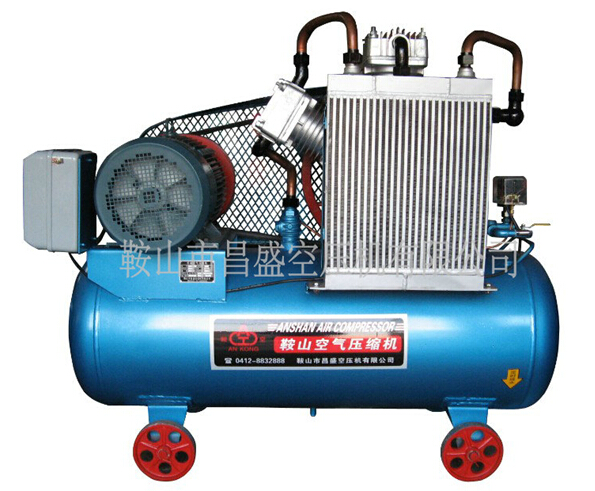 無(wú)油空氣壓縮機(jī)使用時(shí)應(yīng)注意。